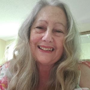 Meet your Posher, Ellen